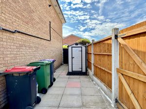 Side Garden- click for photo gallery